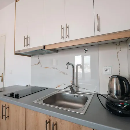 Bekim Appartement *